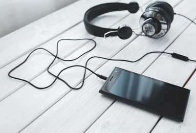 崩盘真相曝光！4连败吃光克洛普老本，斯洛特要下课？利物浦陷死局